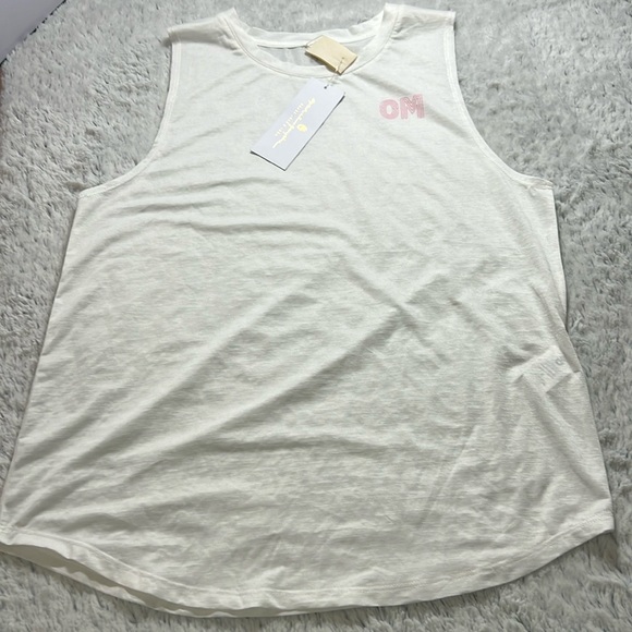 ⭐️Spiritual Gangster OM active muscle tank top size small nwt - Picture 9 of 10
